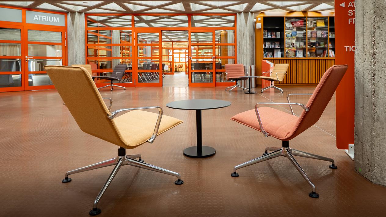 Kulturzentrum Güssing - Durchgang Atrium