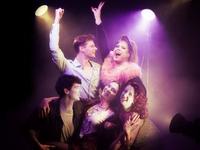 Szene aus dem Musical Daham