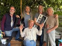 Mitglieder des Musikprojekts „OHRI ON“
